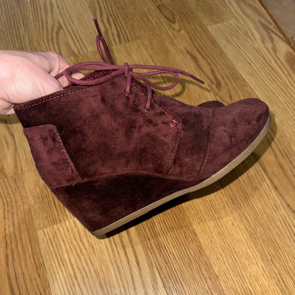 Toms booties
